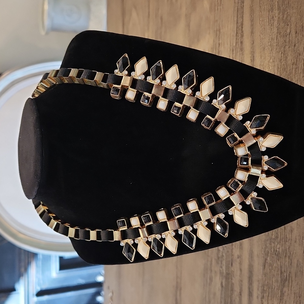 Beautiful Necklace with black and cream beads